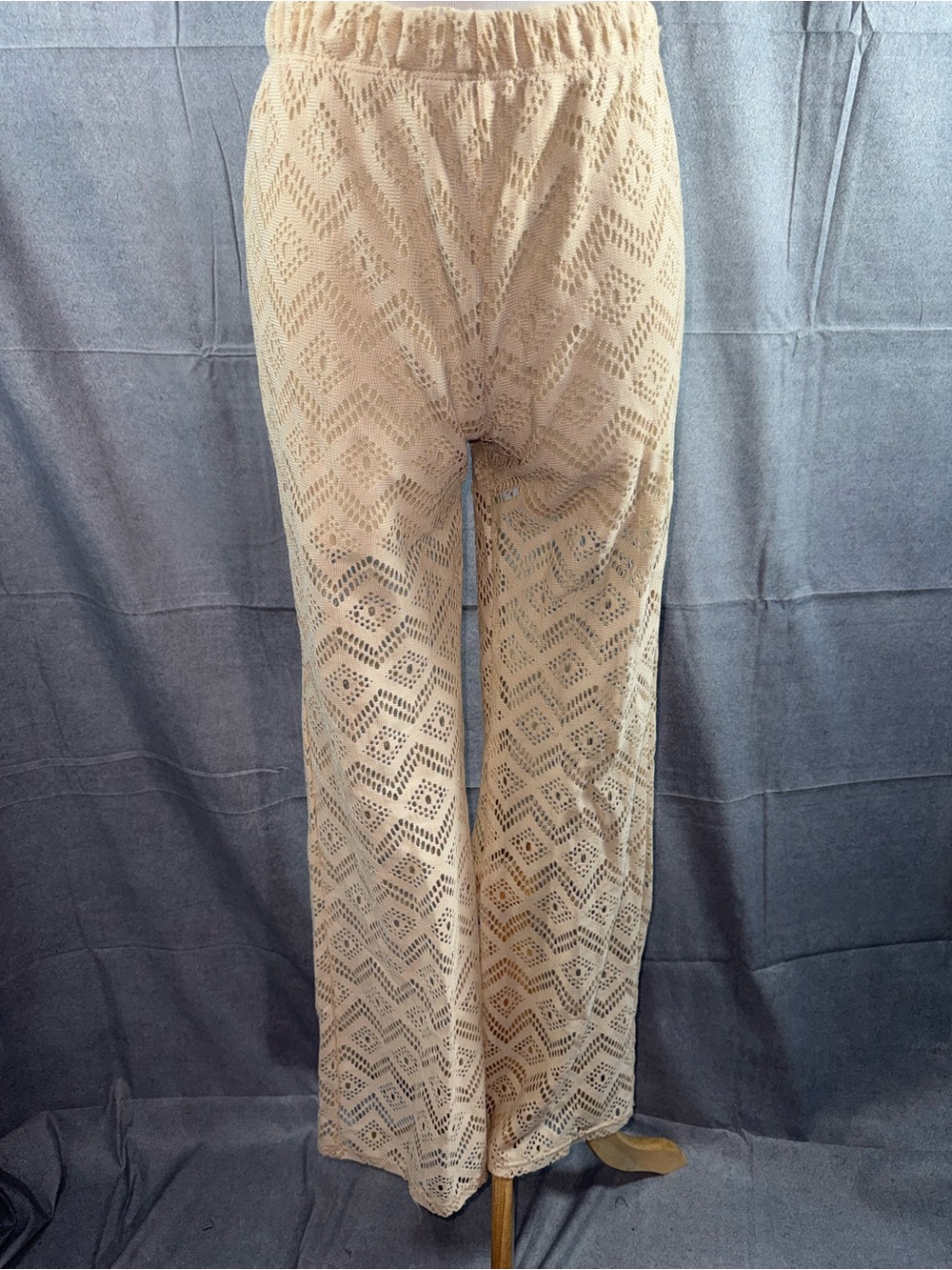 2540-Discreet Beige Crochet Wide-Leg Pants